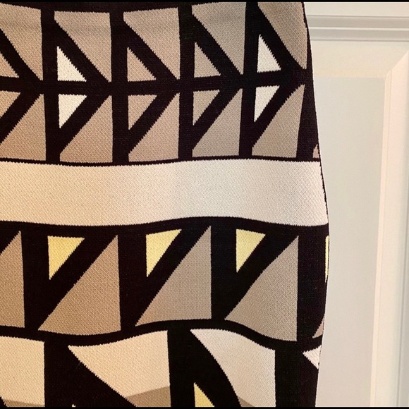 Rachel Roy Geometric Print Stretch Knit Skirt - XS - Picture 3 of 4